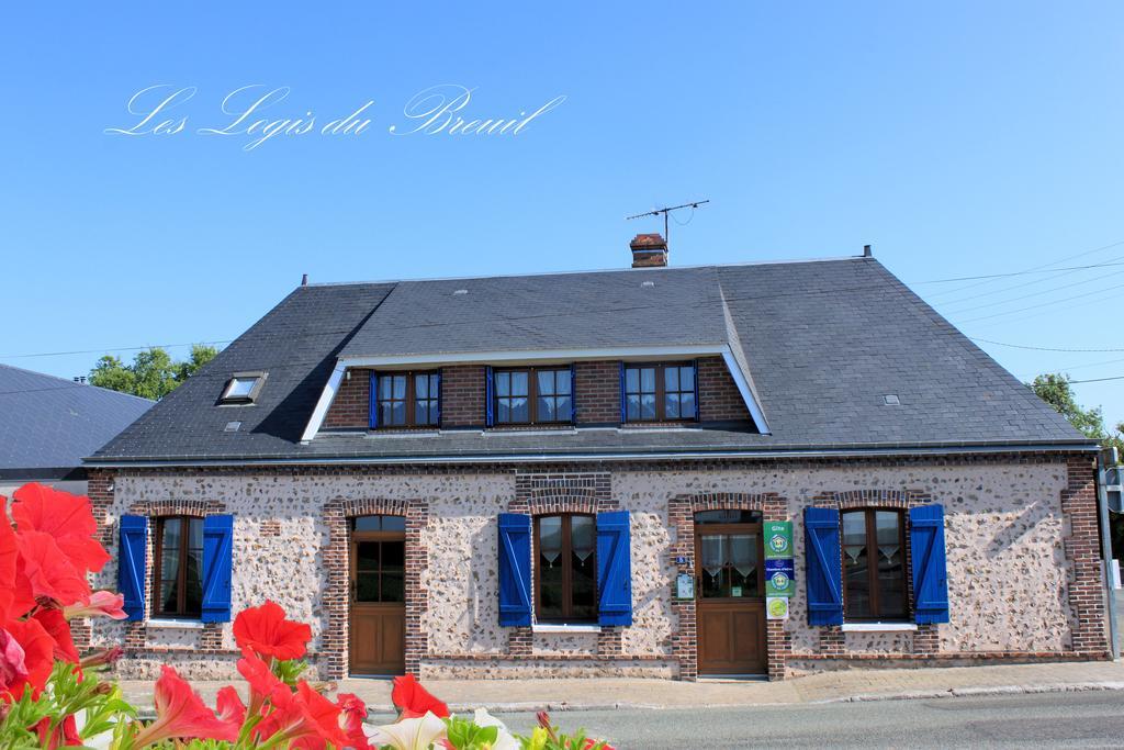 Les Logis Du Breuil Bed & Breakfast Marchéville Екстериор снимка